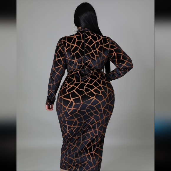 Mosaic Dress - Picture 4 of 4